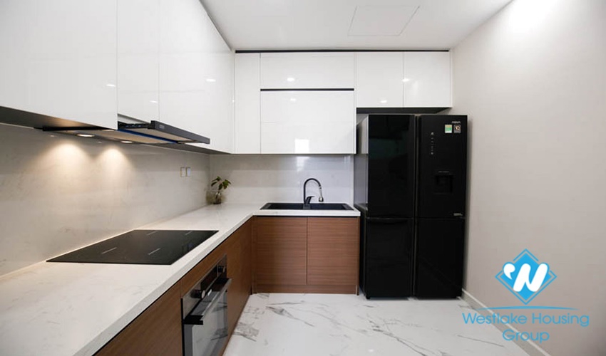 Two-storey apartment with four bedrooms, fully furnished, new furniture, Sunshine City for rent